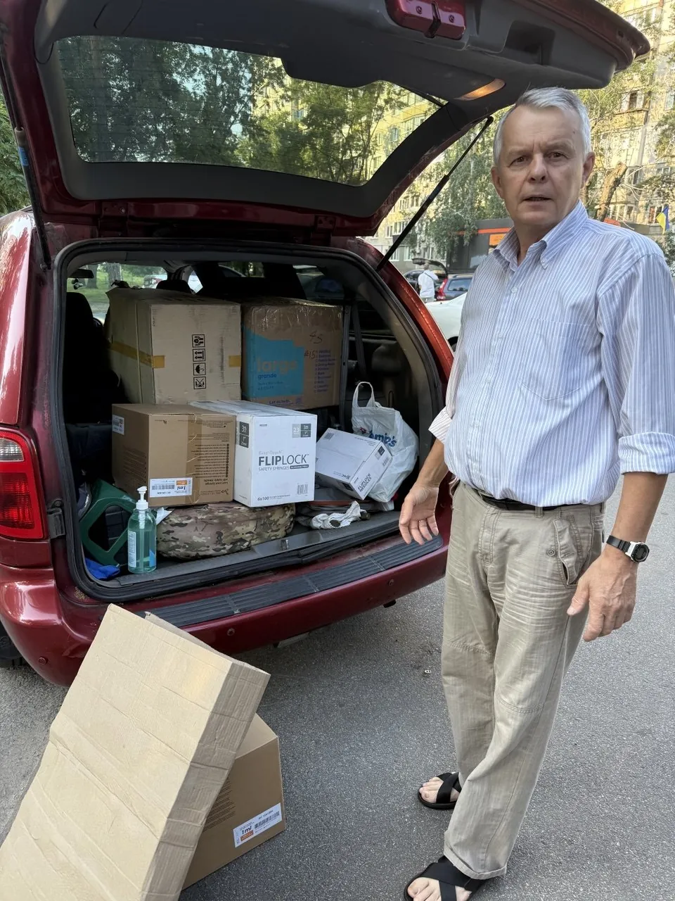 Together with T3G: medical supplies for hospitals